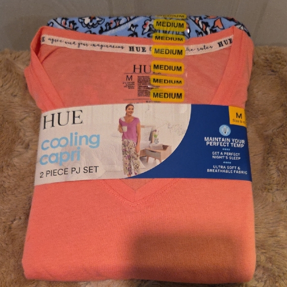 Hue Cooling Capri 2-Piece PJ Set in Coral - Picture 1 of 2